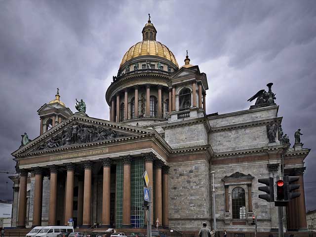 La Cathédrale Saint-Isaac à Saint-Pétersbourg, Russie