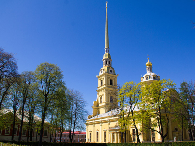 Peter and Paul Fortress. Individual tour guide, private guide, tour to St Petersburg, guided tour to St Petersburg, adventure in St Petersburg, St Petersburg city-tour, private tours in St Petersburg